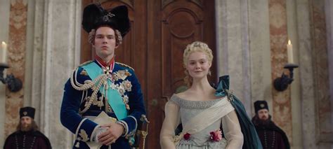 The Great - Uma Comédia Histórica Sátira Sobre o Império Russo com Elle Fanning e Nicholas Hoult!